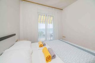 Four-Bedroom Apartment in Crikvenica III - 4
