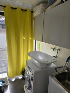 R n M Guest House - 7