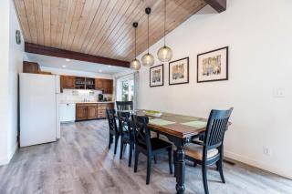 Dimple Dell Whole Mountain Setting, Near Trails! - 4