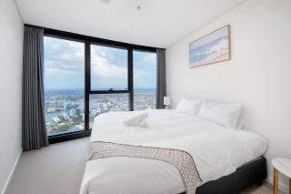 Horizon Haven StunningView 2BR Sofa Bed with FreeParking - 3