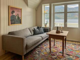 Cabin By Telemark Canal With Private Beach - 3