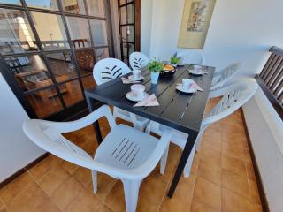 Encantador Apartamento a 300m de la Playa con Terraza - Costa Brava - HISP-236-155 - 2