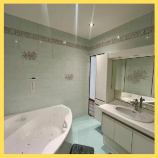 Magnifique T3 spacieux de 150 m carrés Vue Lac Léman - 8