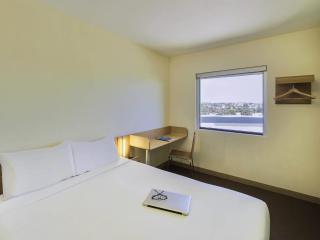ibis Budget Sydney Olympic Park - 0