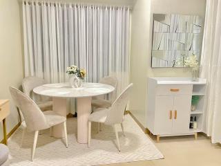 Manhattan Plaza Suite 1BR with City View, Netflix and Pool Access - 1