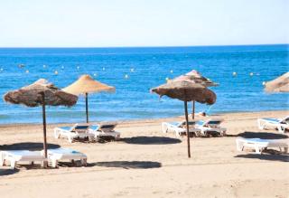 Junto al Mar Piscinas Jardines Wifi - 8