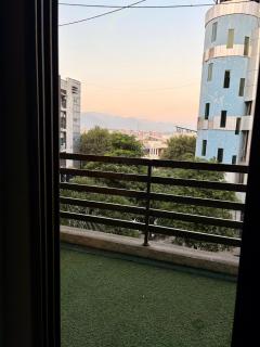 2HK Self Check Besids Isb Grand Hotel - 9