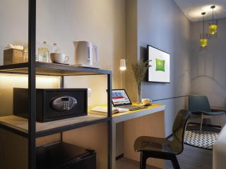 ibis Styles Bangkok Sukhumvit Phra Khanong - 1