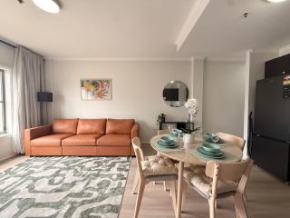 1 Bed City Stay, ICC, Darling Harbour, Light Rail,Food - 9