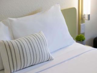 ibis Budget Canberra - 1