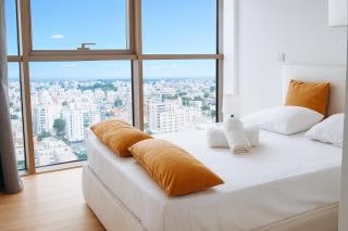 SkyHigh Central 360 Gym & Pool - 3