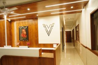 V1-One Bouteeque Hotel - 8