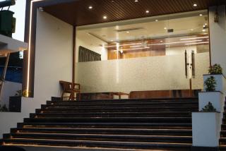 V1-One Bouteeque Hotel - 5