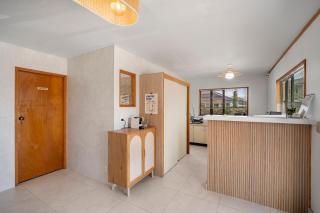 Summit Motor Lodge - 2