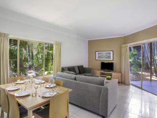 BreakFree Aanuka Beach Resort - 4