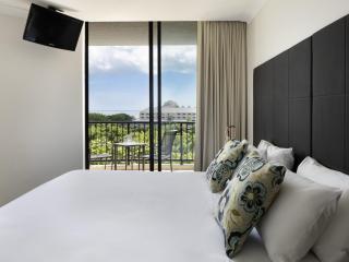 Mantra Esplanade - 9