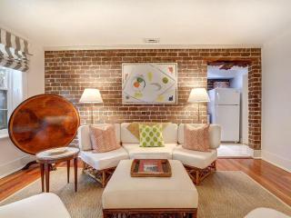 Jones Street Retreat - 6