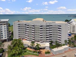 Mantra on The Esplanade - 0