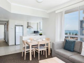 Mantra Twin Towns - 4