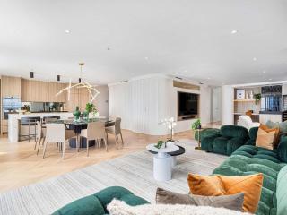 Paradise Centre Apartments - 2