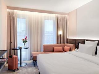 Novotel Hamburg Central Station - 1