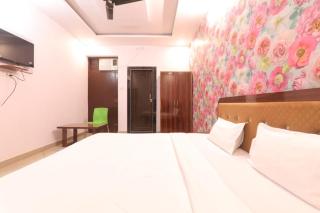 Devansh Stay Inn - 9