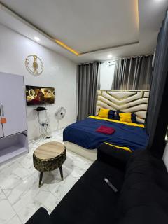 Nice and private Studio Room in Ilasan lekki - 3