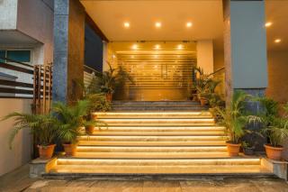 Via Royal Regalia Inn - 1