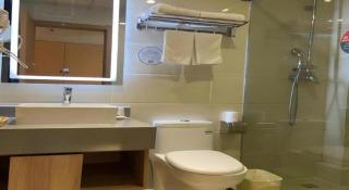 GreenTree Inn Nanjing Dachang Getang Metro Station Express Hotel - 4