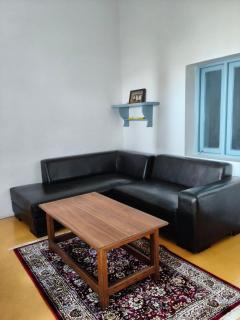 Estate Bungalow with Waterfall, Mountain & Valley Views - 9