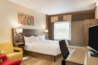 Days Inn by Wyndham Berthierville - 1