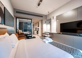 StayShort - Studio in Business bay Sleeps 2 with City Views - 2