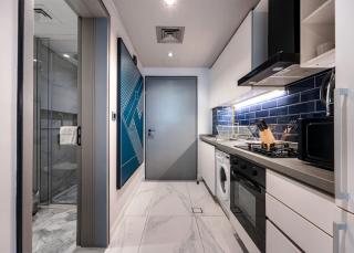 StayShort - Studio in Business bay Sleeps 2 with City Views - 5