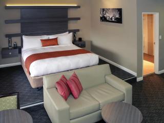 Mercure Orange - 2