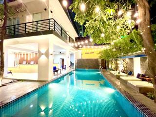SKY VILLA - BKK Phnom Penh - Rooms & Apartments - FREE LAUNDRY - 0