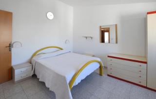 1 Bedroom Gorgeous Apartment In Briatico - 1