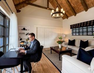 AFRICA WILD HERMANUS Luxury Self Catering Accommodation - 5