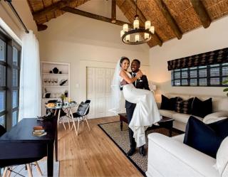 AFRICA WILD HERMANUS Luxury Self Catering Accommodation - 7