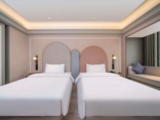 Mercure Guangzhou Baiyun International Airport - Airport Free Shuttle Bus - 1