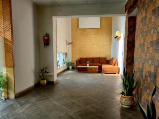 Stays - Golf Course Road - 2