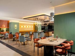 TRIBE Living Bangkok Sukhumvit 39 by AccorHotels - 1