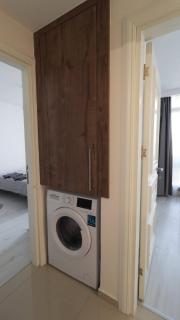 Girne Merkezde Geniş Teraslı Havuzlu Daire - 3