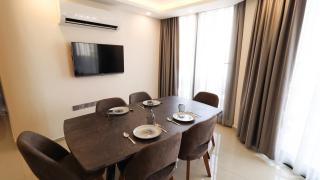 Girne Merkezde Geniş Teraslı Havuzlu Daire - 7