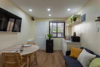 Aesthetic Boho Studio Near Maginhawa & UP - 8