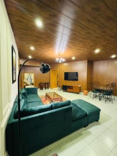 3-Bedroom Flat in Jhika Gali Murree with Balcony - 9