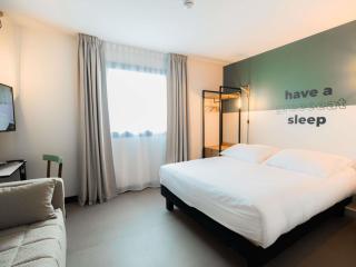 Greet Hotel Brest Aéroport - 2