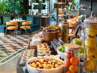 Mövenpick Hotel Istanbul Marmara Sea - 8