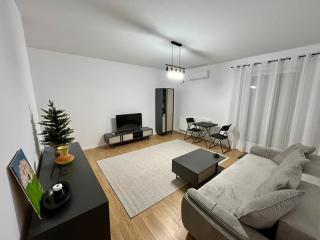 Romanescu Park Residence Apartment - 0