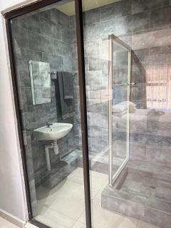 Glowti Event & Guest House - 7