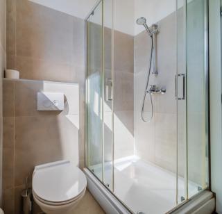 Apartments & Rooms Flowers - 1